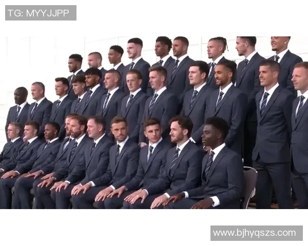 欧洲足球场上的魅力男神谁是最帅的足球明星引发热议