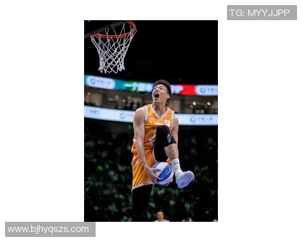 姚明全明星赛精彩扣篮瞬间回顾与篮球传奇的诞生 姚明全明星赛精彩扣篮瞬间回顾与篮球传奇的诞生