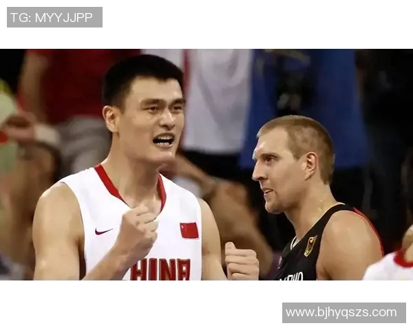 篮球明星Derek的传奇之路与辉煌成就揭示了运动员背后的努力与坚持